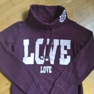 On Fire LOVE Graphic Purple Funnel Collar Sweatshirt Medium *Tiny Flaw*